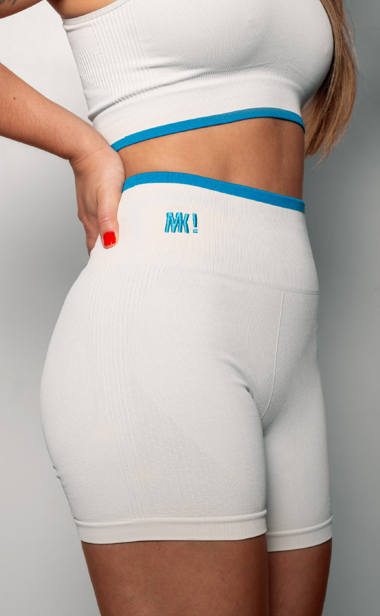 Shorts Personnalité Canelado Off White e Azul