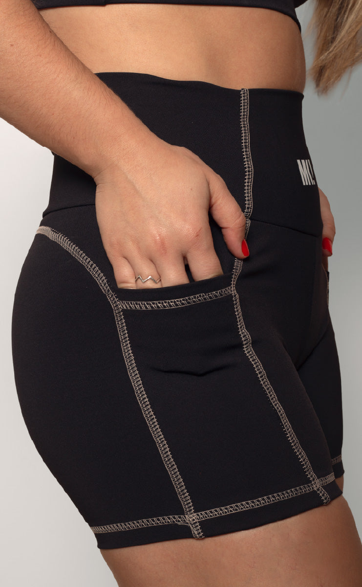 Shorts América Preto da MK Fitwear